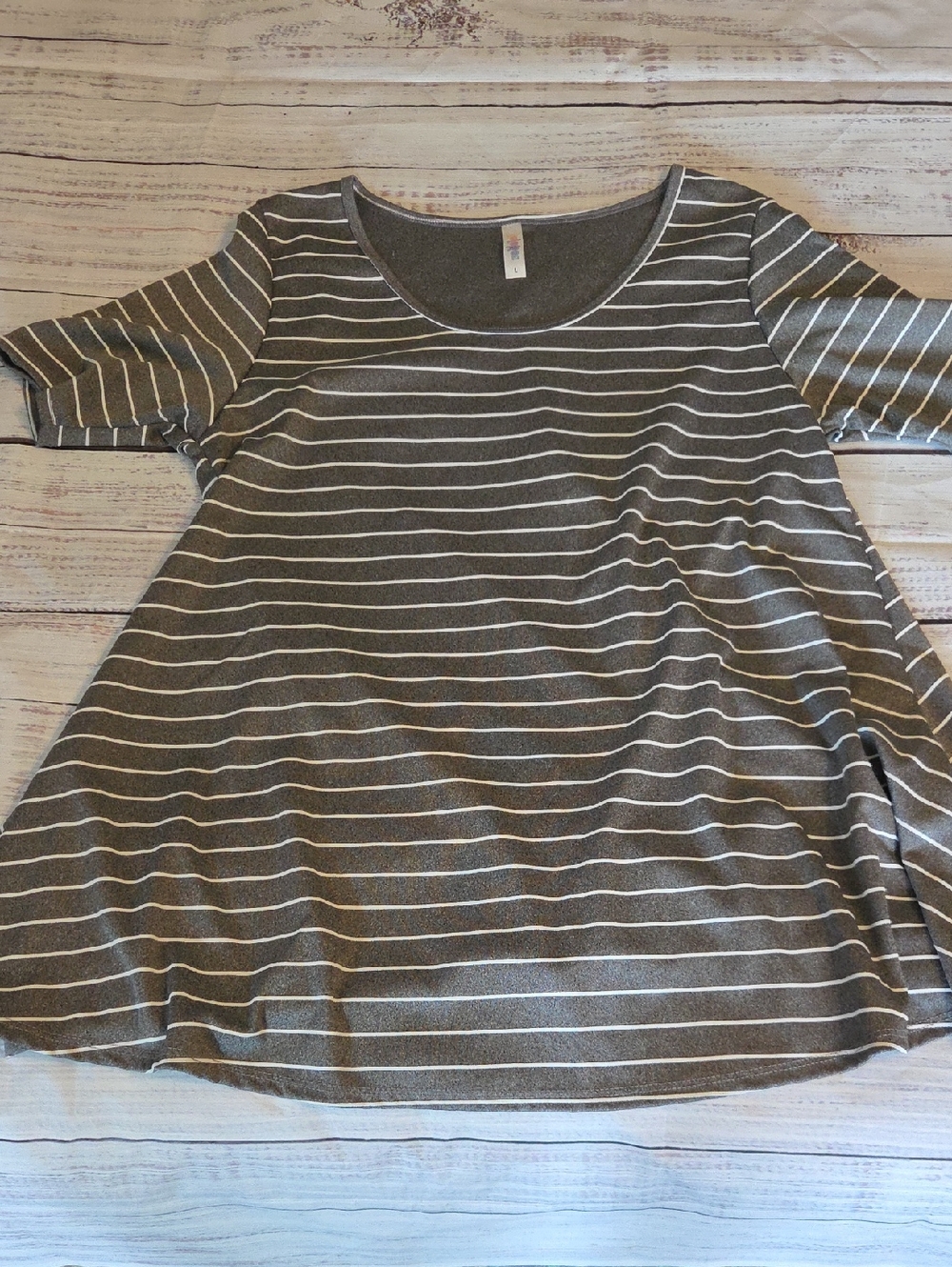 LuLaRoe Gray and White Striped Scoop Neck Tunic